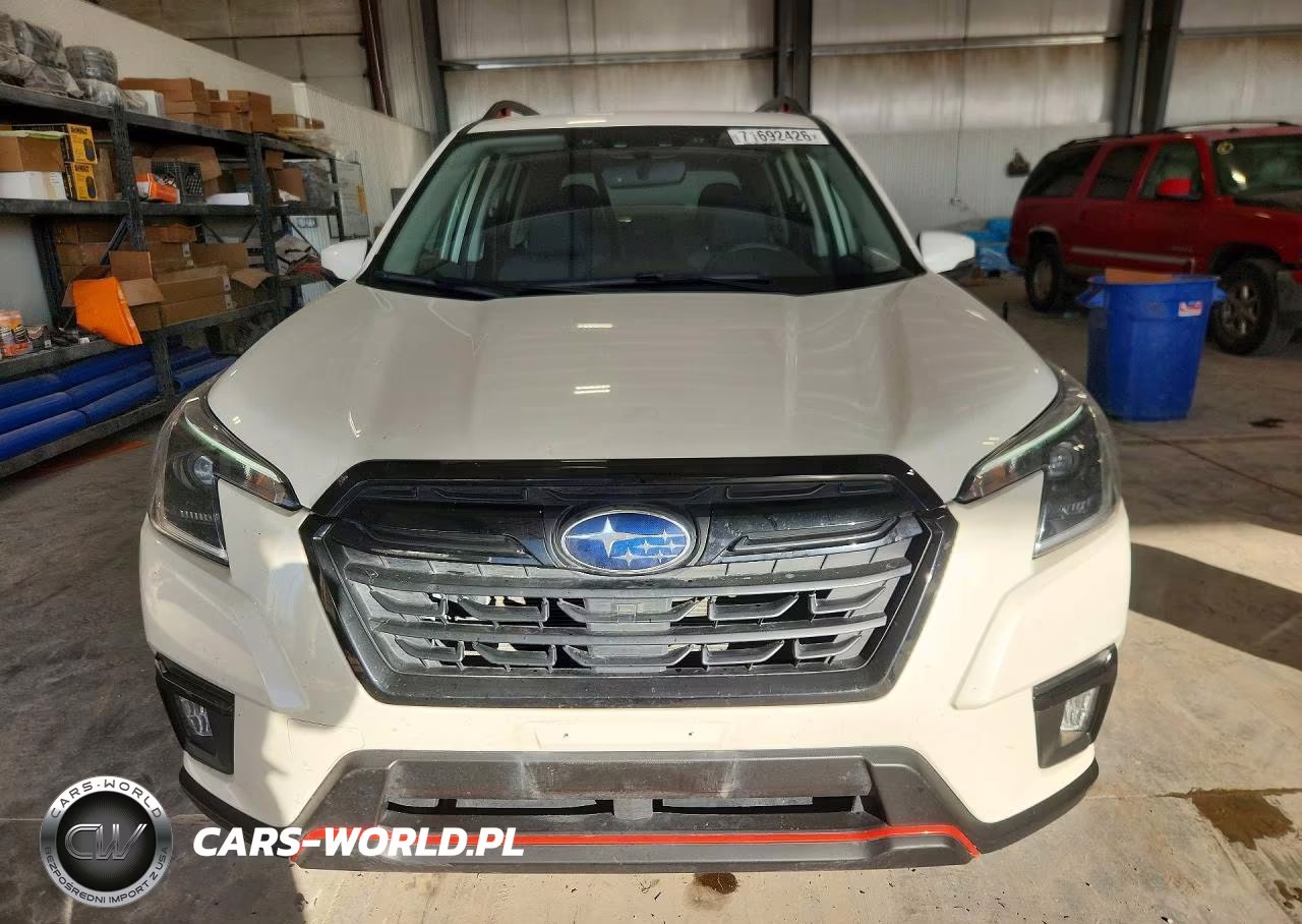 2024 Subaru Forester Sport VIN:JF2SKAGC2RH409321 - 5