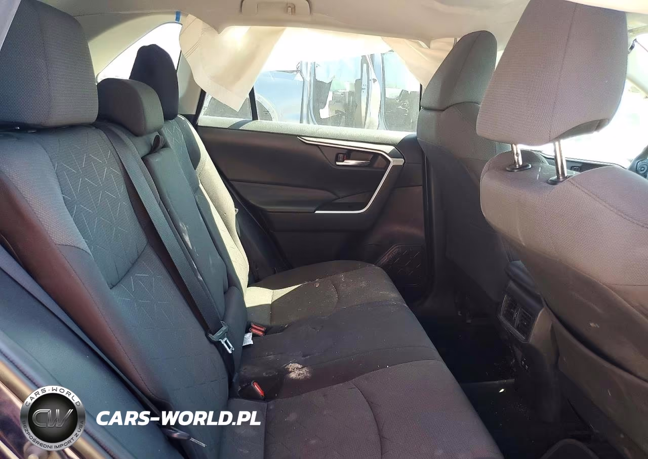 2021 Toyota Rav4 Xle VIN:2T3W1RFV4MW112672 - 10