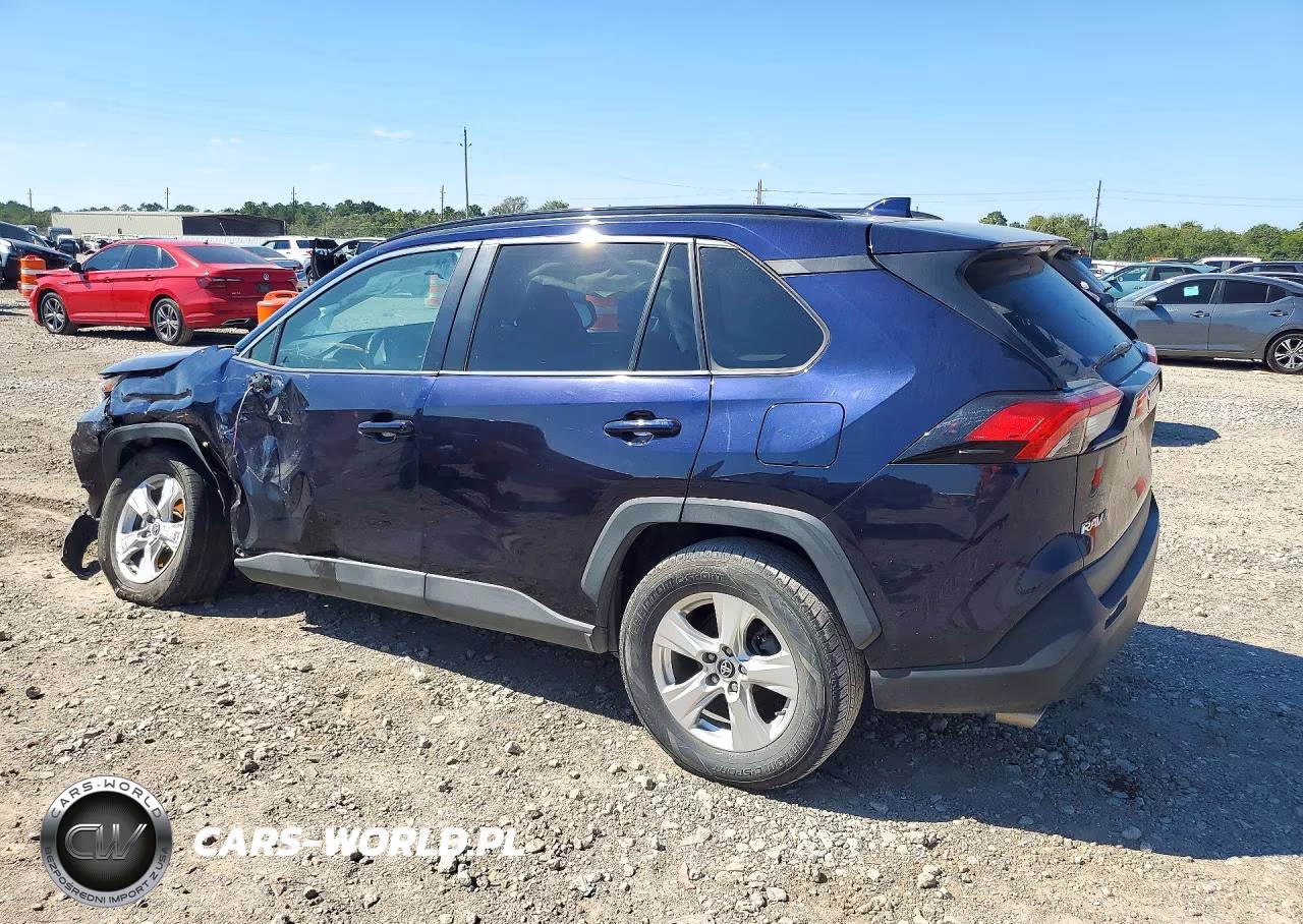 2021 Toyota Rav4 Xle VIN:2T3W1RFV4MW112672 - 2