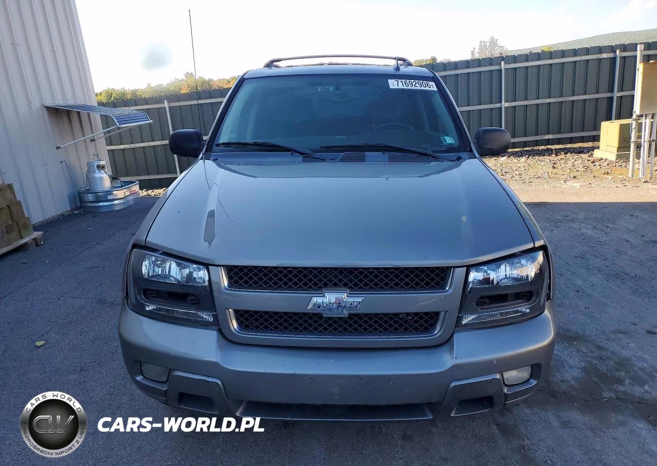 2008 Chevrolet Trailblazer VIN:1GNDT13S182221366 - 5