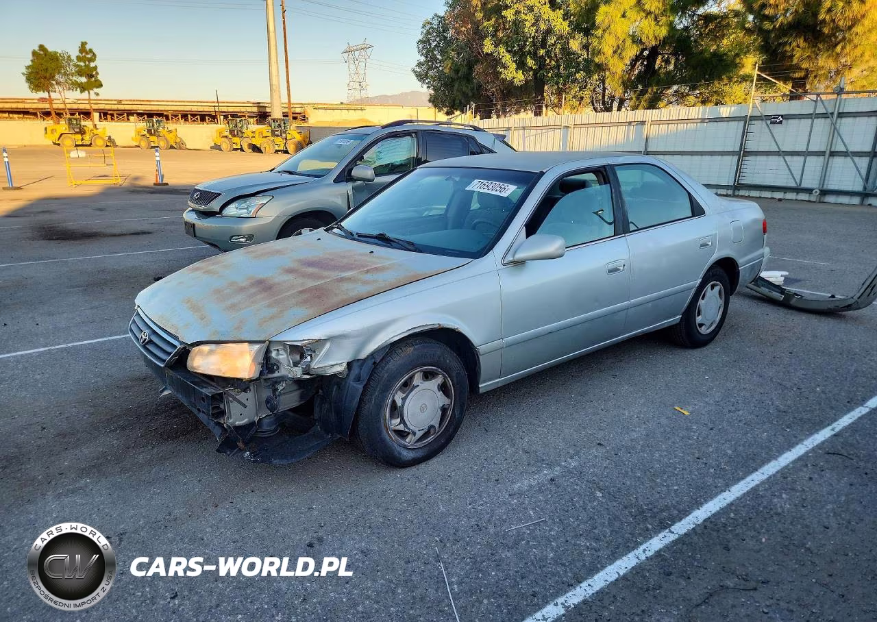 2000 Toyota Camry Ce