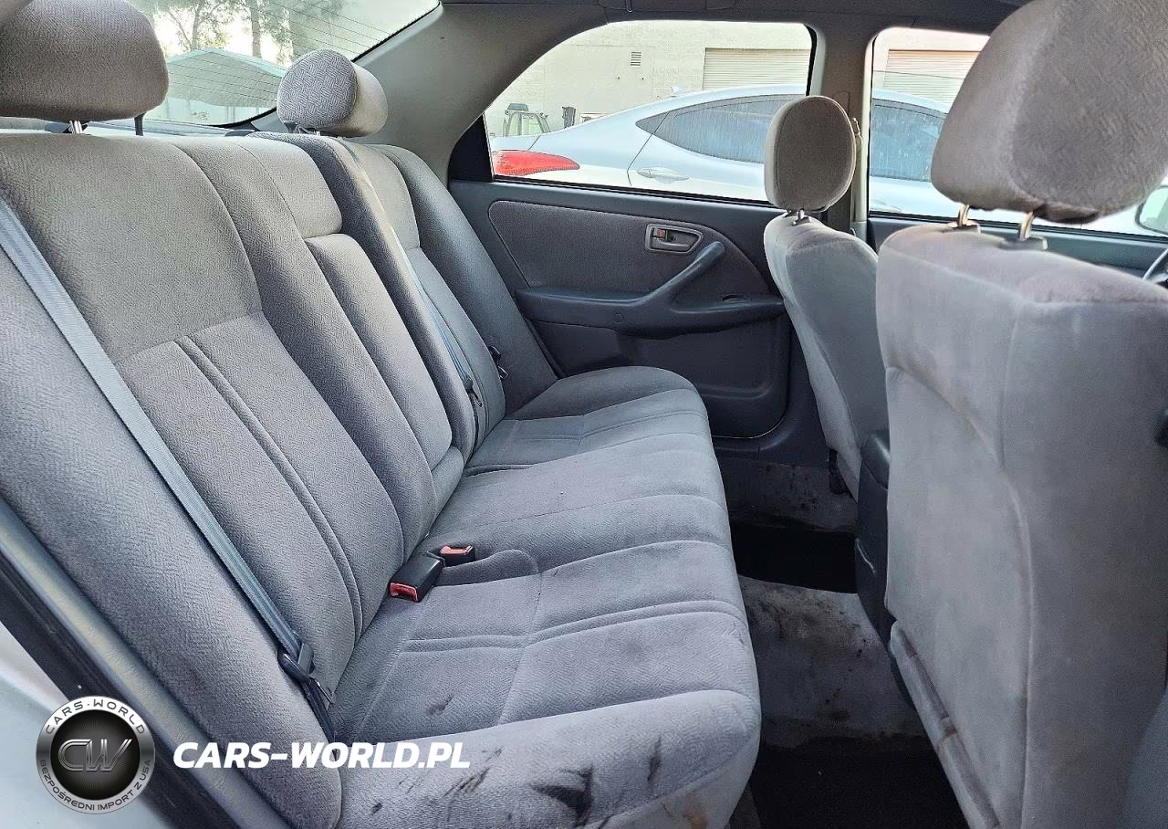 2000 Toyota Camry Ce VIN:4T1BG22K4YU708377 - 10