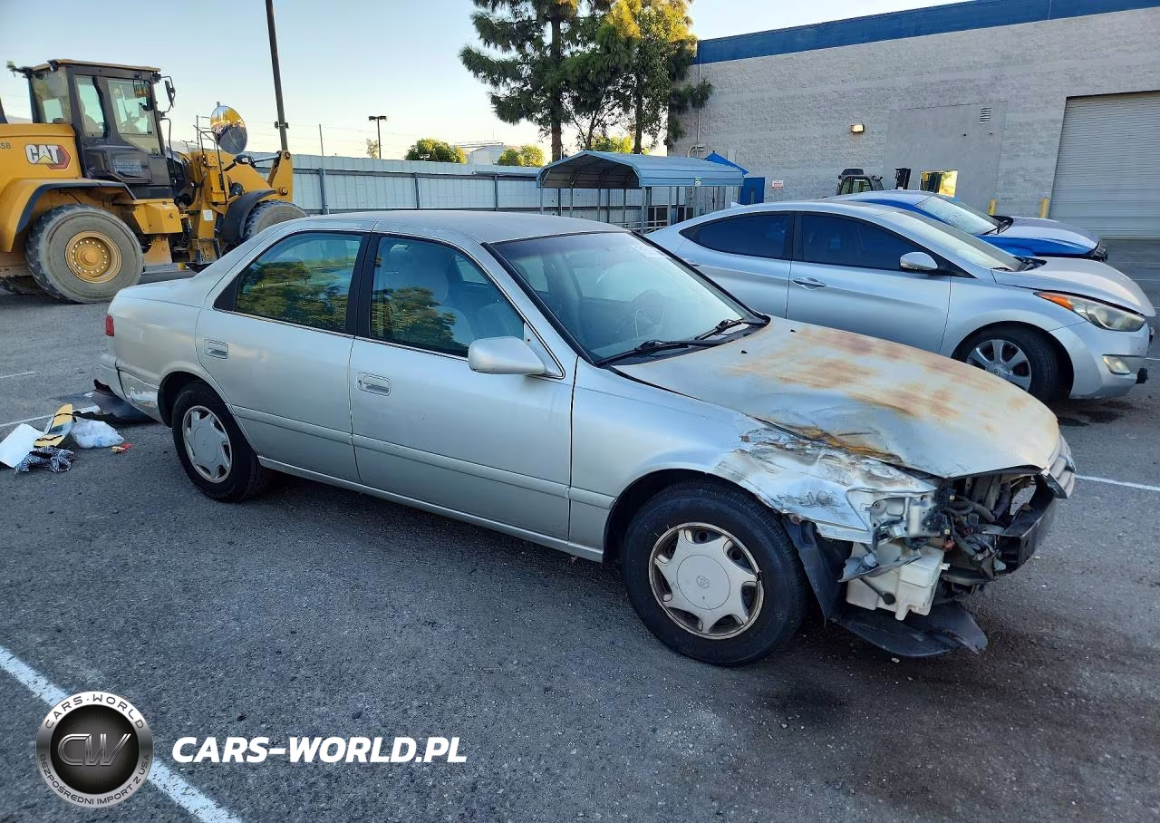 2000 Toyota Camry Ce VIN:4T1BG22K4YU708377 - 4