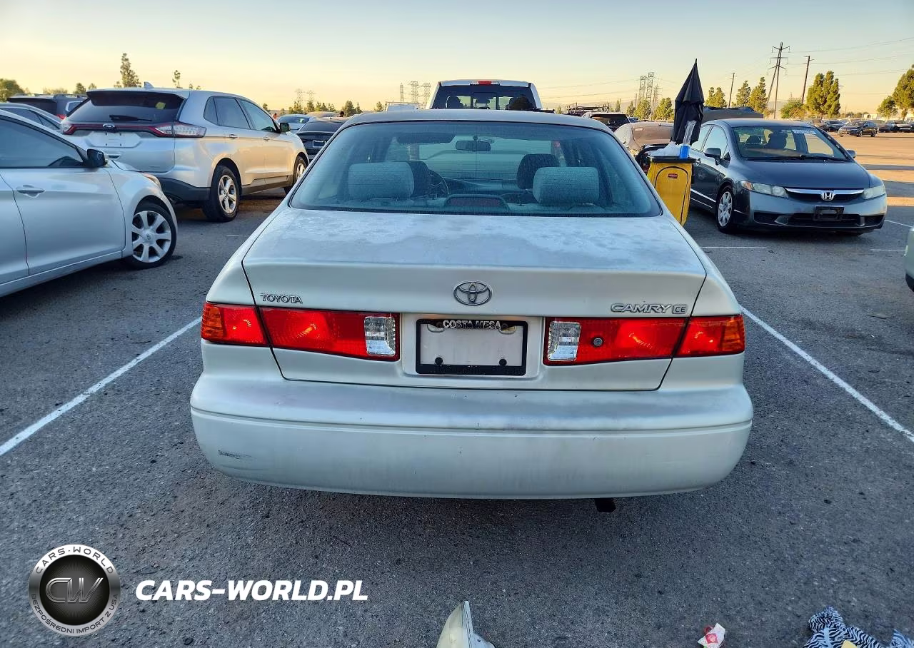 2000 Toyota Camry Ce VIN:4T1BG22K4YU708377 - 6