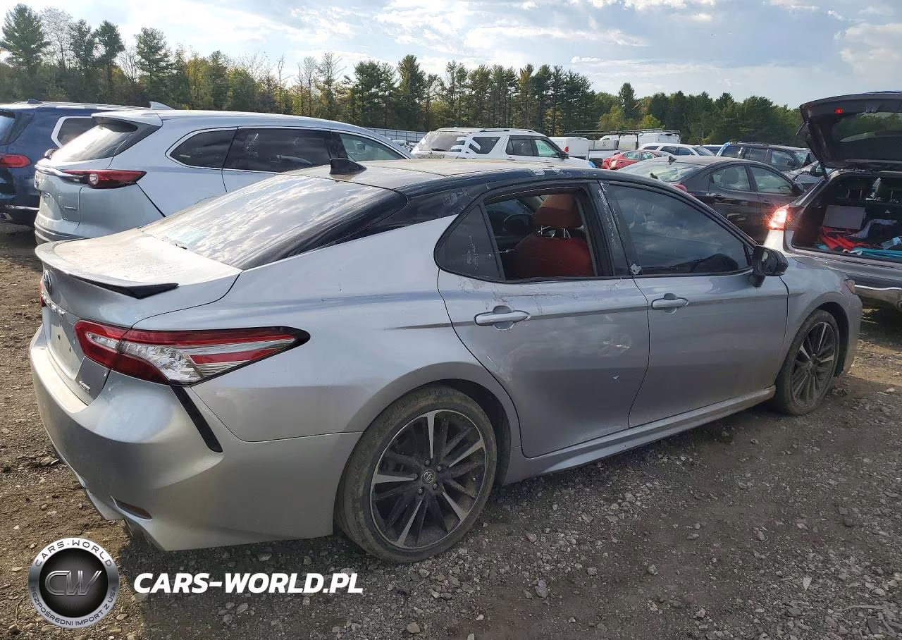 2019 Toyota Camry Xse VIN:4T1B61HK1KU228504 - 3