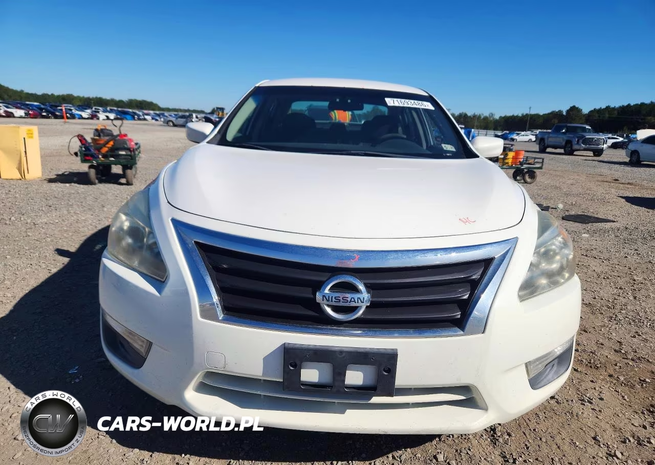 2015 Nissan Altima 2.5 S VIN:1N4AL3AP9FC425335 - 5