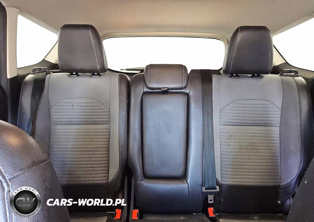 2018 Ford Escape Se VIN:1FMCU0GD3JUD28707 - 10