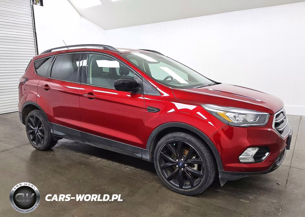 2018 Ford Escape Se VIN:1FMCU0GD3JUD28707 - 4