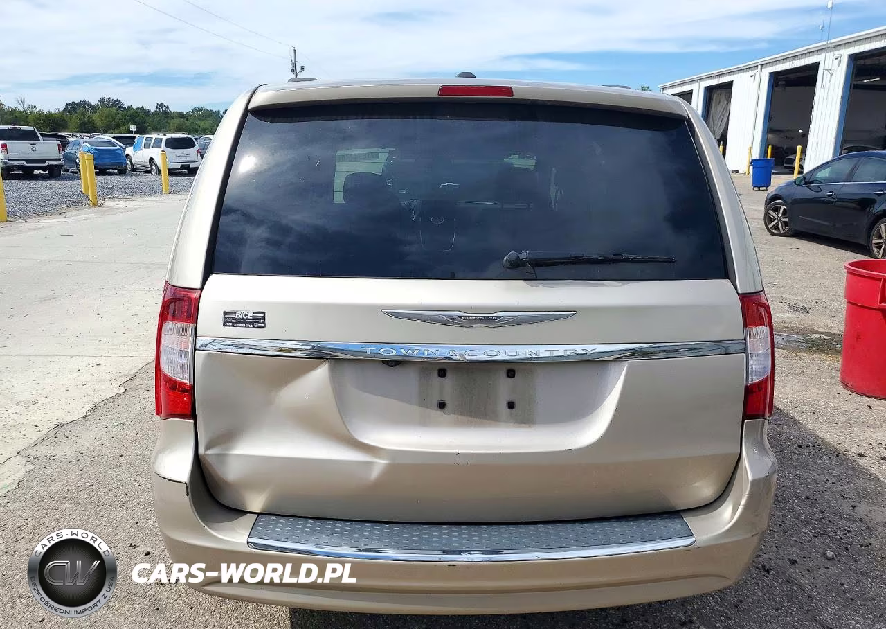 2014 Chrysler Town & Country Touring VIN:2C4RC1BG7ER336871 - 6