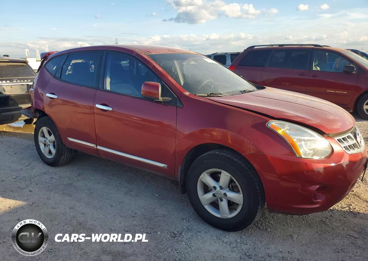 2013 Nissan Rogue S VIN:JN8AS5MT5DW001930 - 4