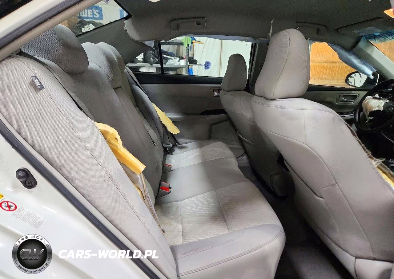 2017 Toyota Camry Le VIN:4T1BF1FK2HU322791 - 10