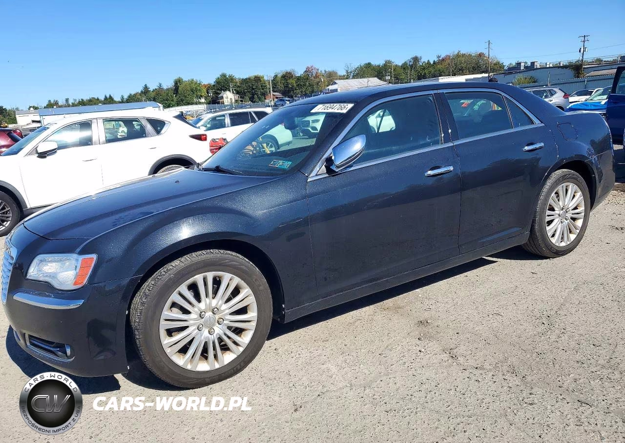 2013 Chrysler 300C