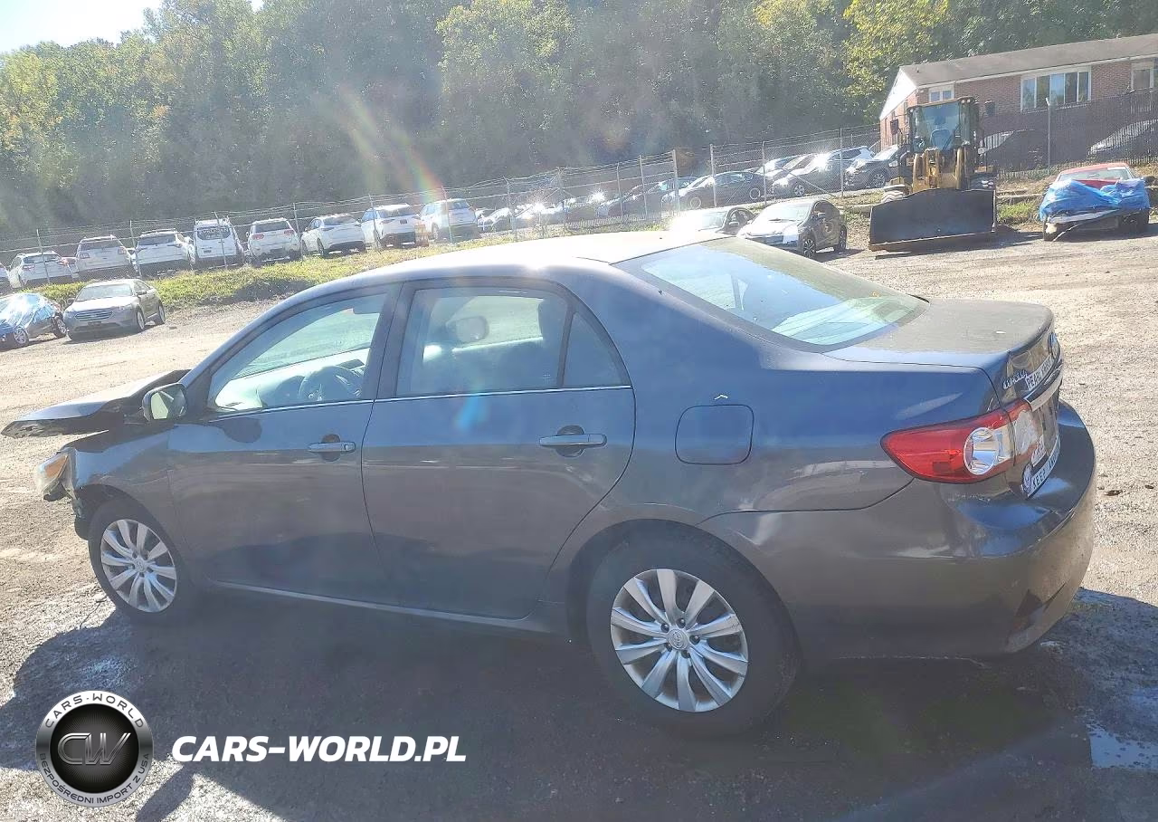 2013 Toyota Corolla Le VIN:5YFBU4EEXDP187977 - 2
