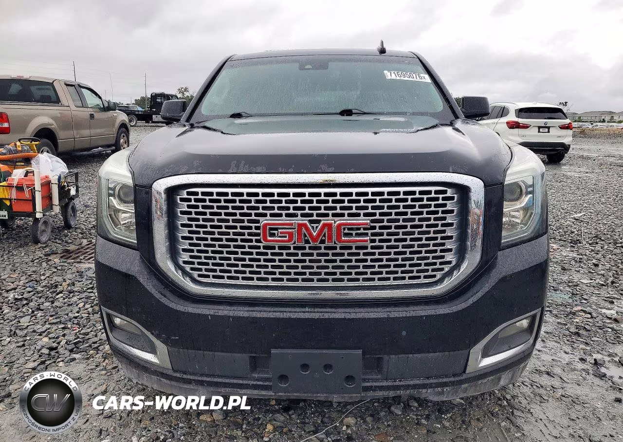 2017 GMC Yukon Denali VIN:1GKS2CKJ9HR224051 - 5
