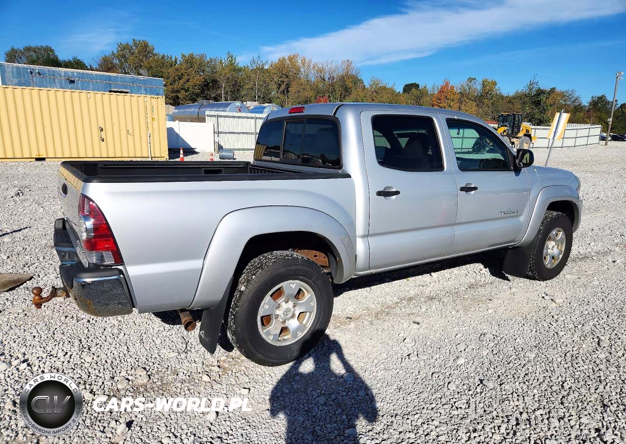 2011 Toyota Tacoma V6 VIN:3TMLU4EN1BM064206 - 3