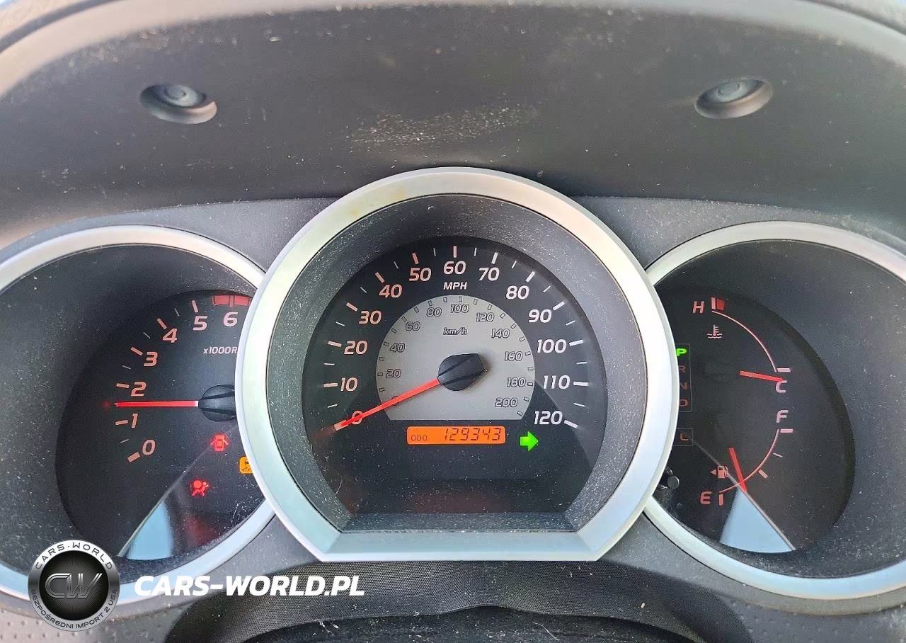 2011 Toyota Tacoma V6 VIN:3TMLU4EN1BM064206 - 9