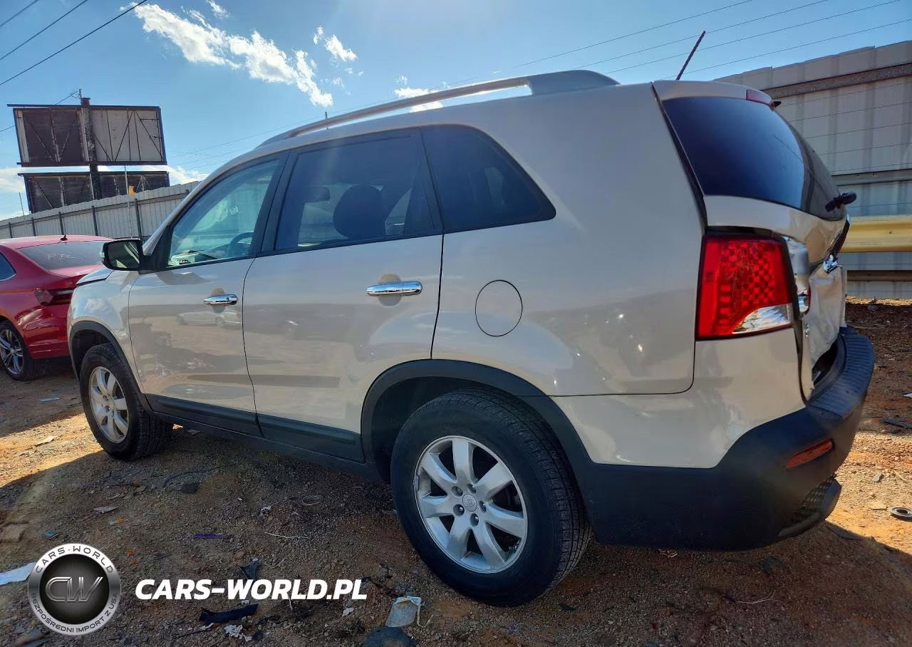 2011 Kia Sorento VIN:5XYKT3A13BG125614 - 2