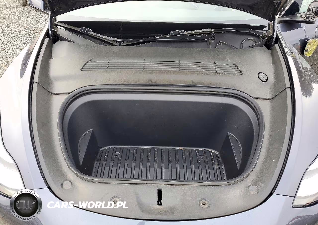 2021 Tesla Model Y VIN:5YJYGDEE3MF241343 - 12
