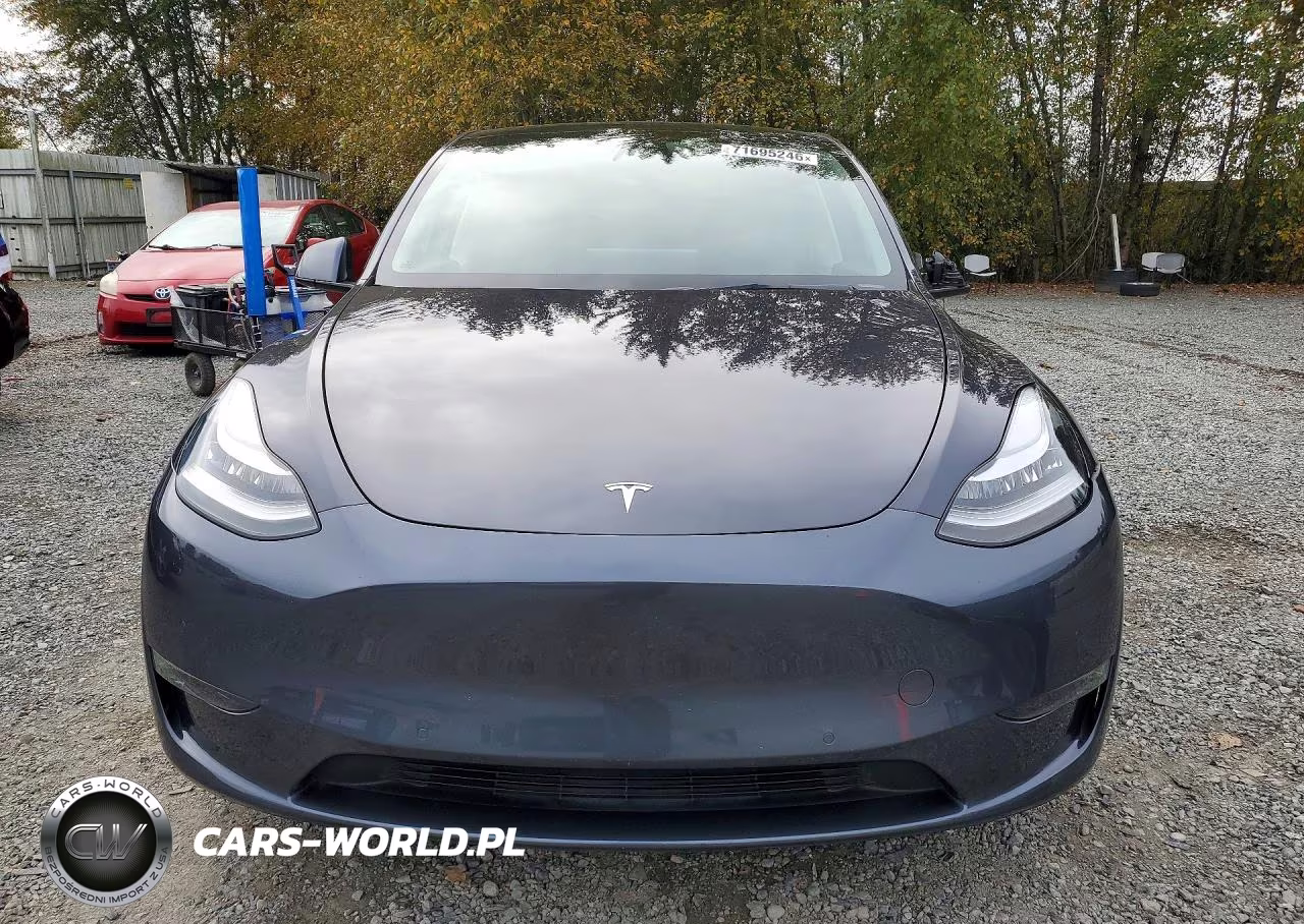 2021 Tesla Model Y VIN:5YJYGDEE3MF241343 - 5