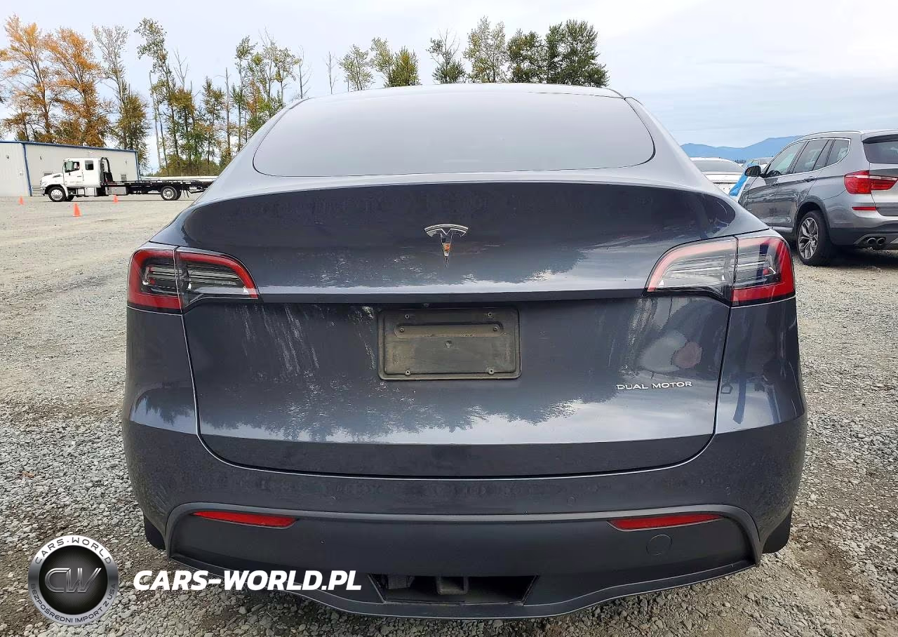 2021 Tesla Model Y VIN:5YJYGDEE3MF241343 - 6