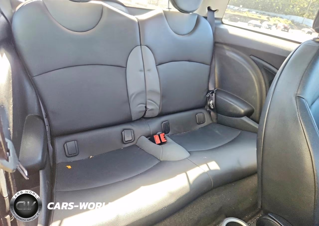 2009 Mini Cooper S VIN:WMWMF73599TW88007 - 10