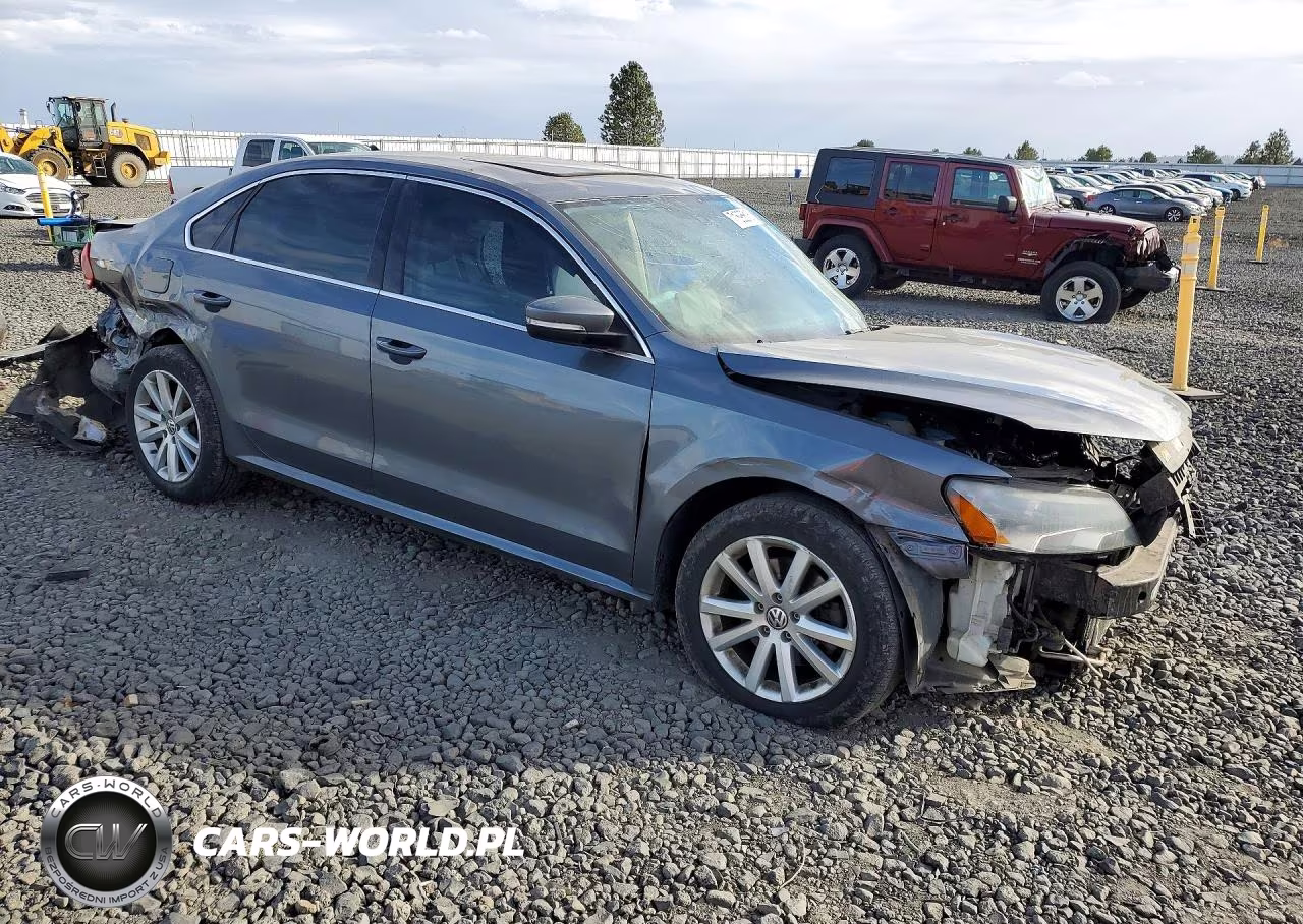 2014 Volkswagen Passat Se VIN:1VWBN7A34EC076819 - 4