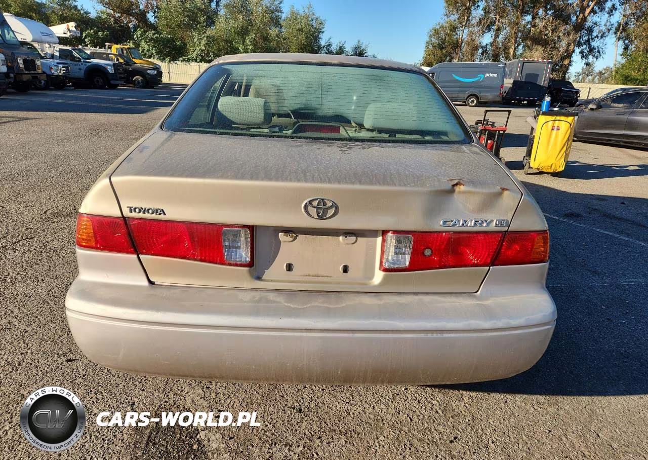 2000 Toyota Camry Le VIN:JT2BG22K7Y0499446 - 6