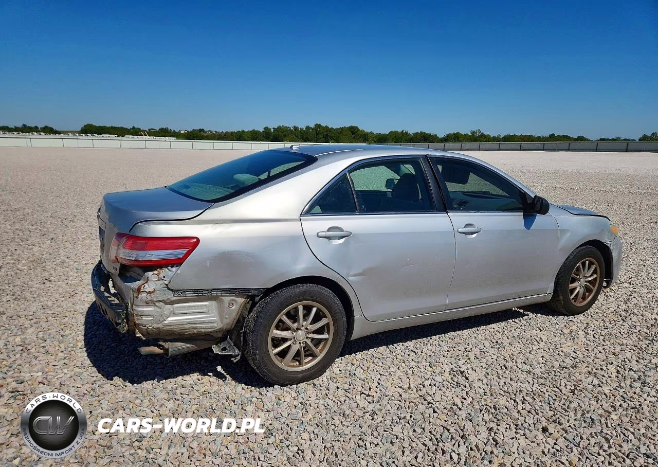 2011 Toyota Camry Le VIN:4T1BF3EK5BU643860 - 3