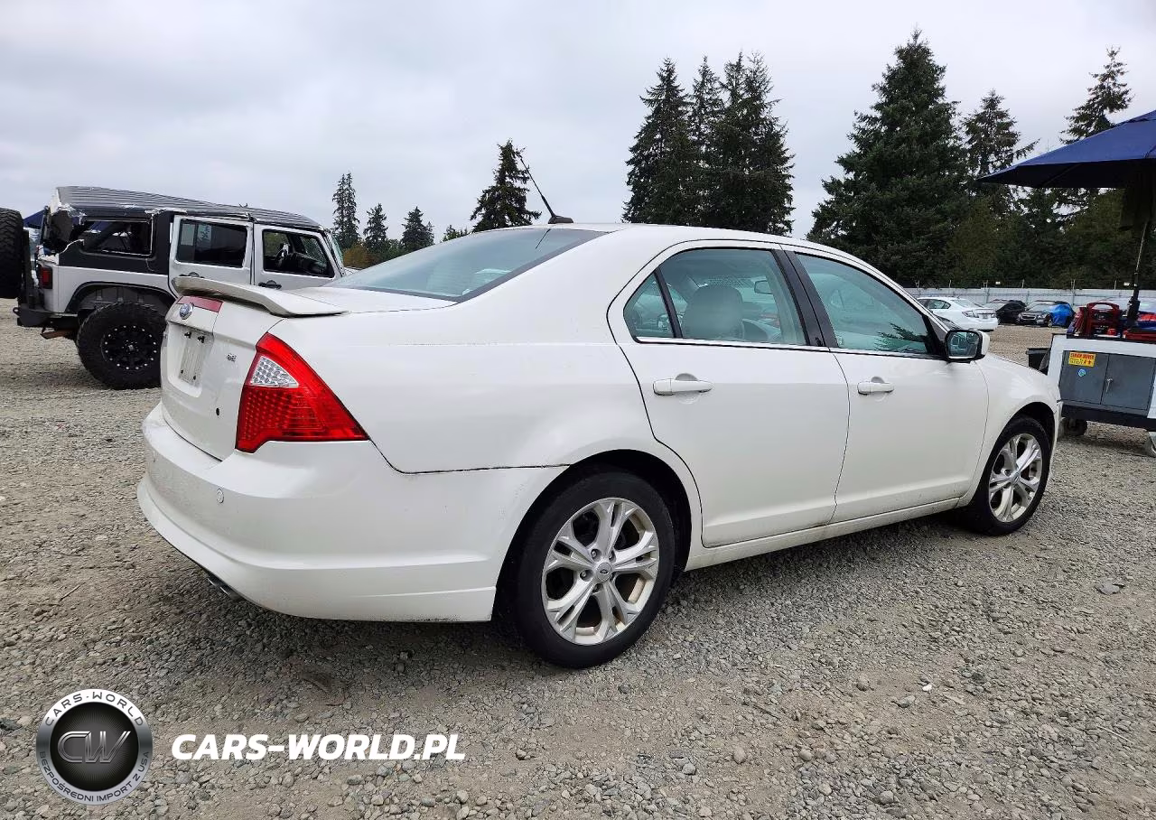 2012 Ford Fusion Se VIN:3FAHP0HA5CR109463 - 3