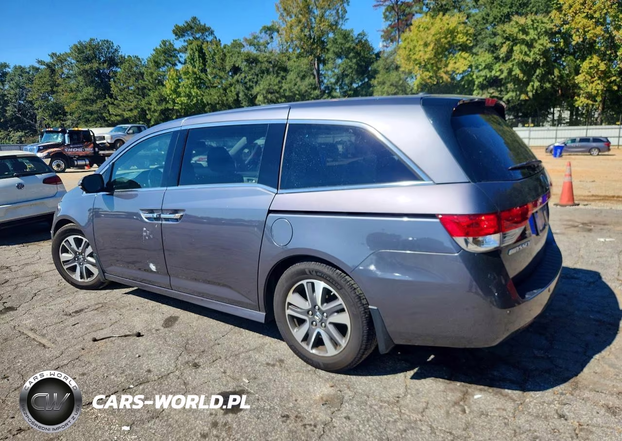2014 Honda Odyssey Touring VIN:5FNRL5H93EB064069 - 2
