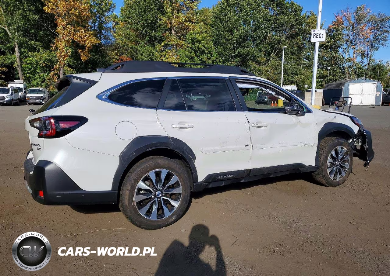 2023 Subaru Outback Limited Xt VIN:4S4BTGND2P3208714 - 3