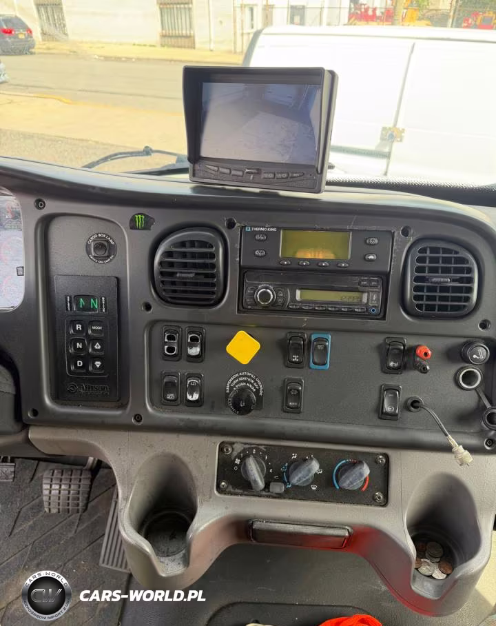 2016 Frht - Freightliner M2 VIN:3ALHCYCY2GDGU4067 - 9