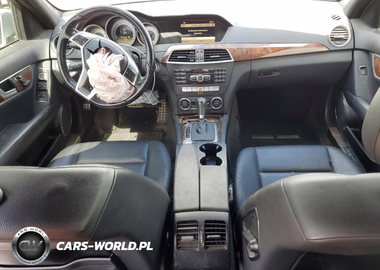 2012 Mercedes-Benz C 300 4Matic VIN:WDDGF8BB3CA702408 - 8