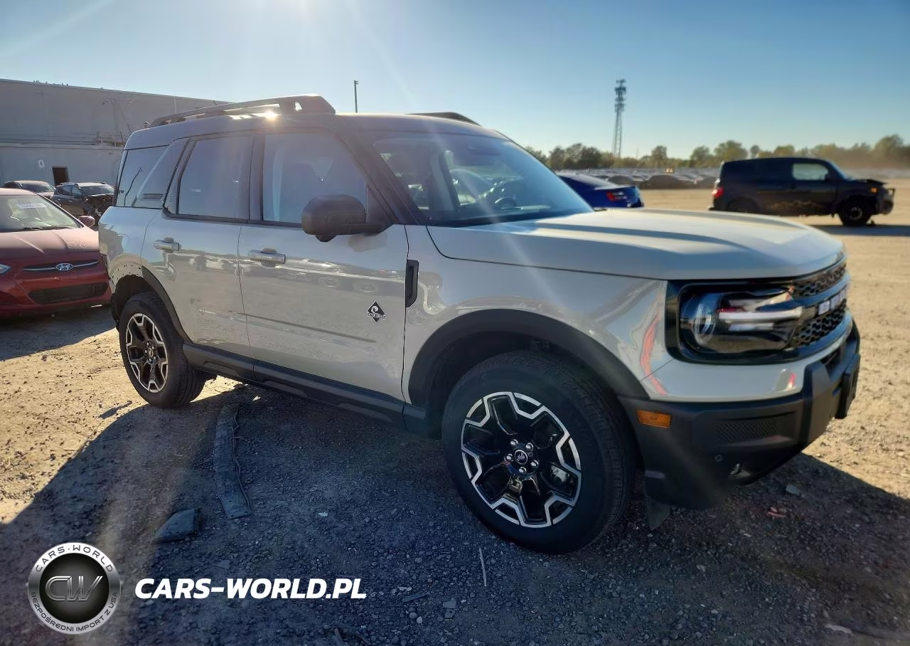 2025 Ford Bronco Sport Outer Banks VIN:3FMCR9CN2SRF02893 - 4