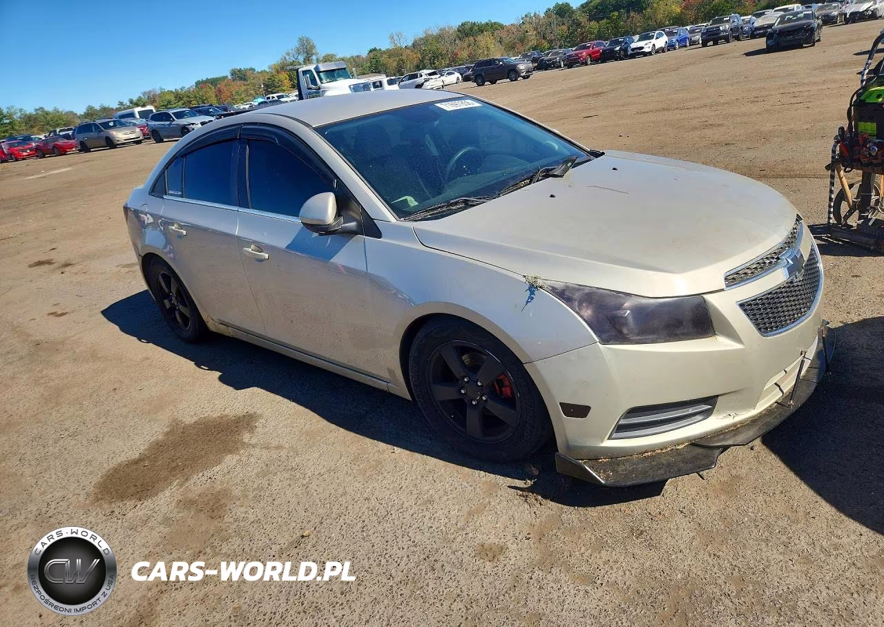 2014 Chevrolet Cruze Lt VIN:1G1PC5SB8E7151189 - 4