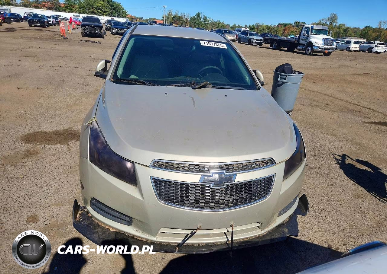 2014 Chevrolet Cruze Lt VIN:1G1PC5SB8E7151189 - 5