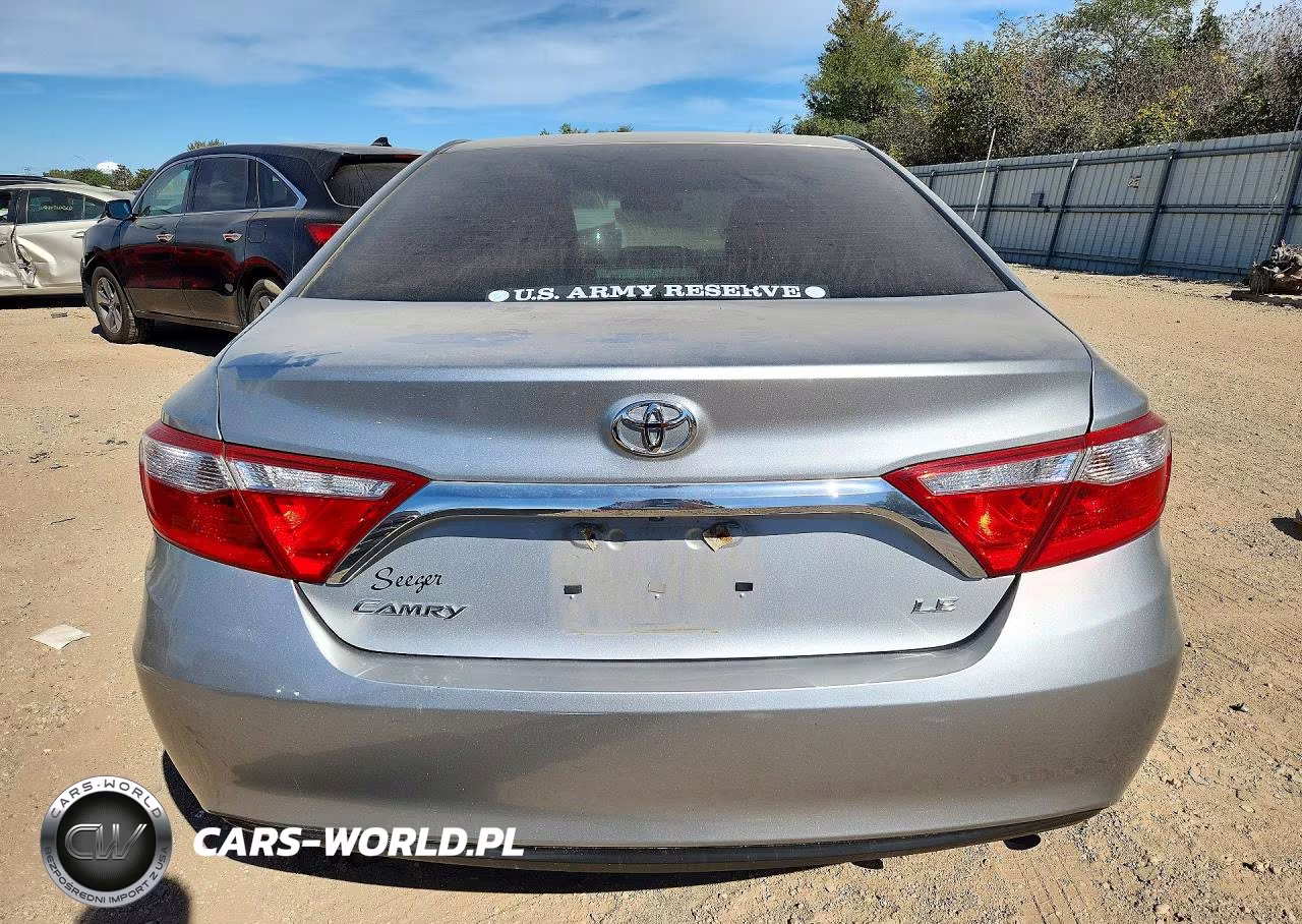 2016 Toyota Camry Le VIN:4T4BF1FK5GR565905 - 6