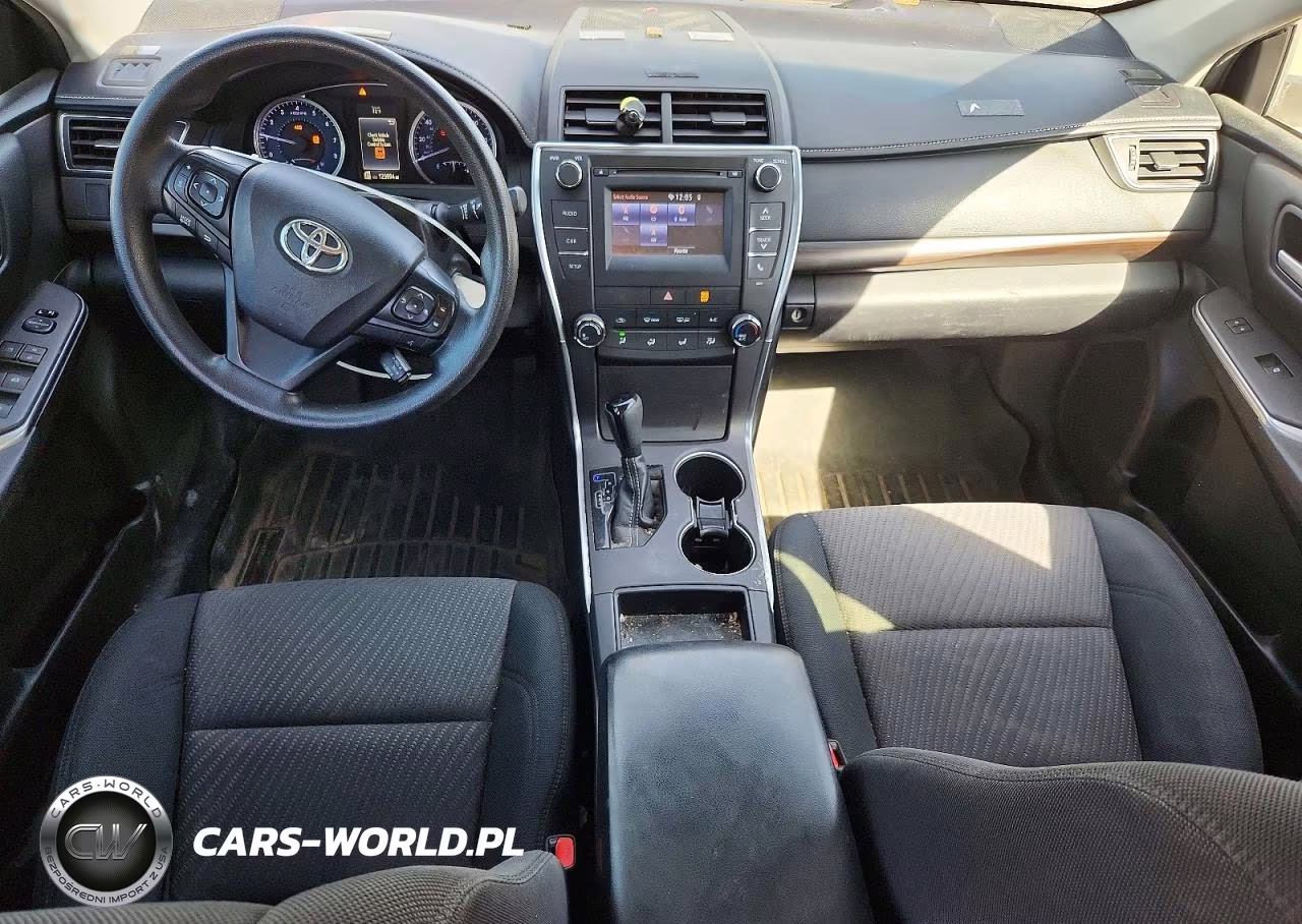 2016 Toyota Camry Le VIN:4T4BF1FK5GR565905 - 8
