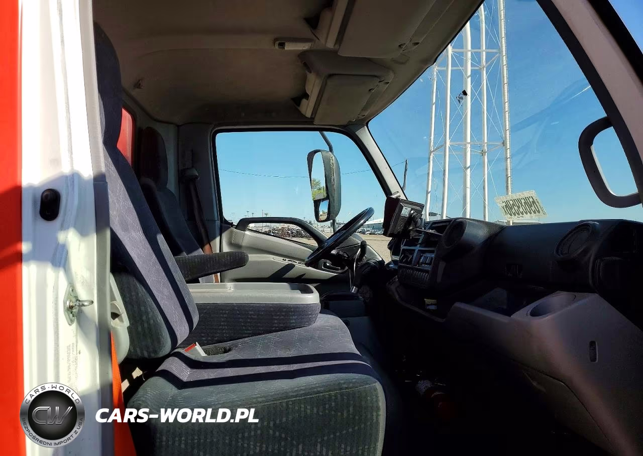 2018 Hino 195 VIN:JHHSDM2H9JK006213 - 11