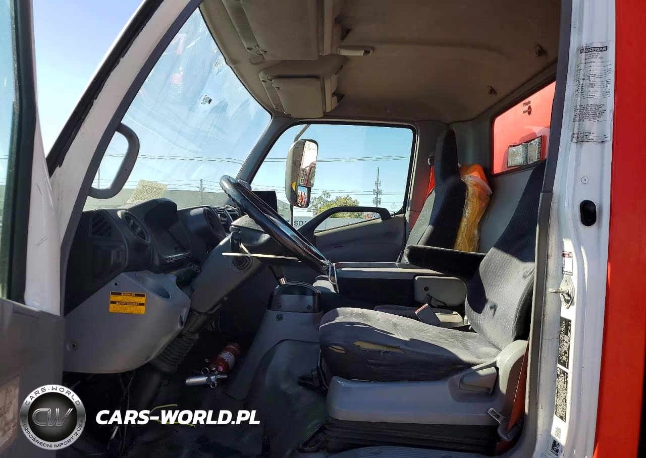 2018 Hino 195 VIN:JHHSDM2H9JK006213 - 7