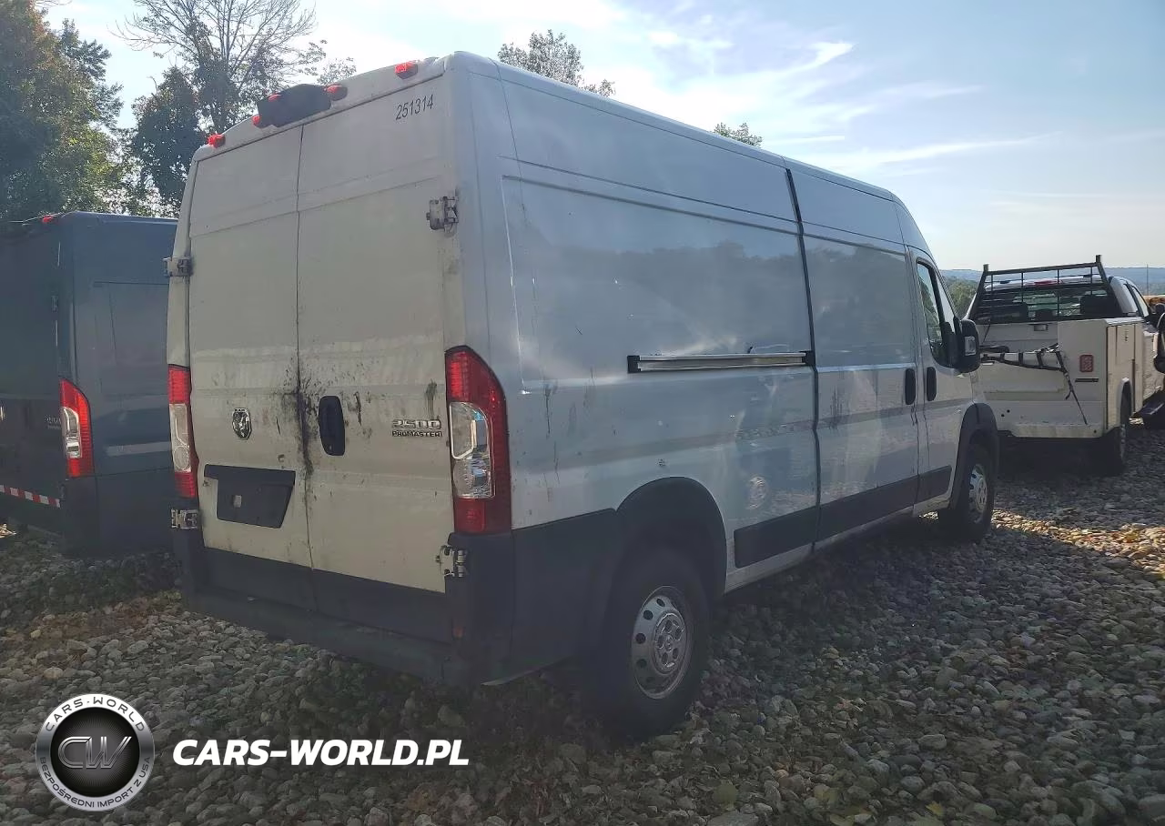 2023 Ram Promaster 2500 Delivery Van VIN:3C6LRVDG6PE524401 - 3