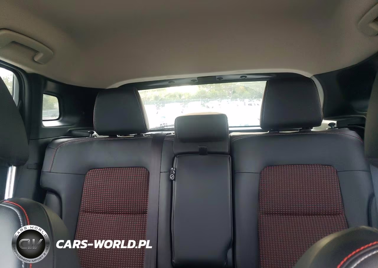 2025 Nissan Kicks Sr VIN:3N8AP6DA8SL332266 - 10