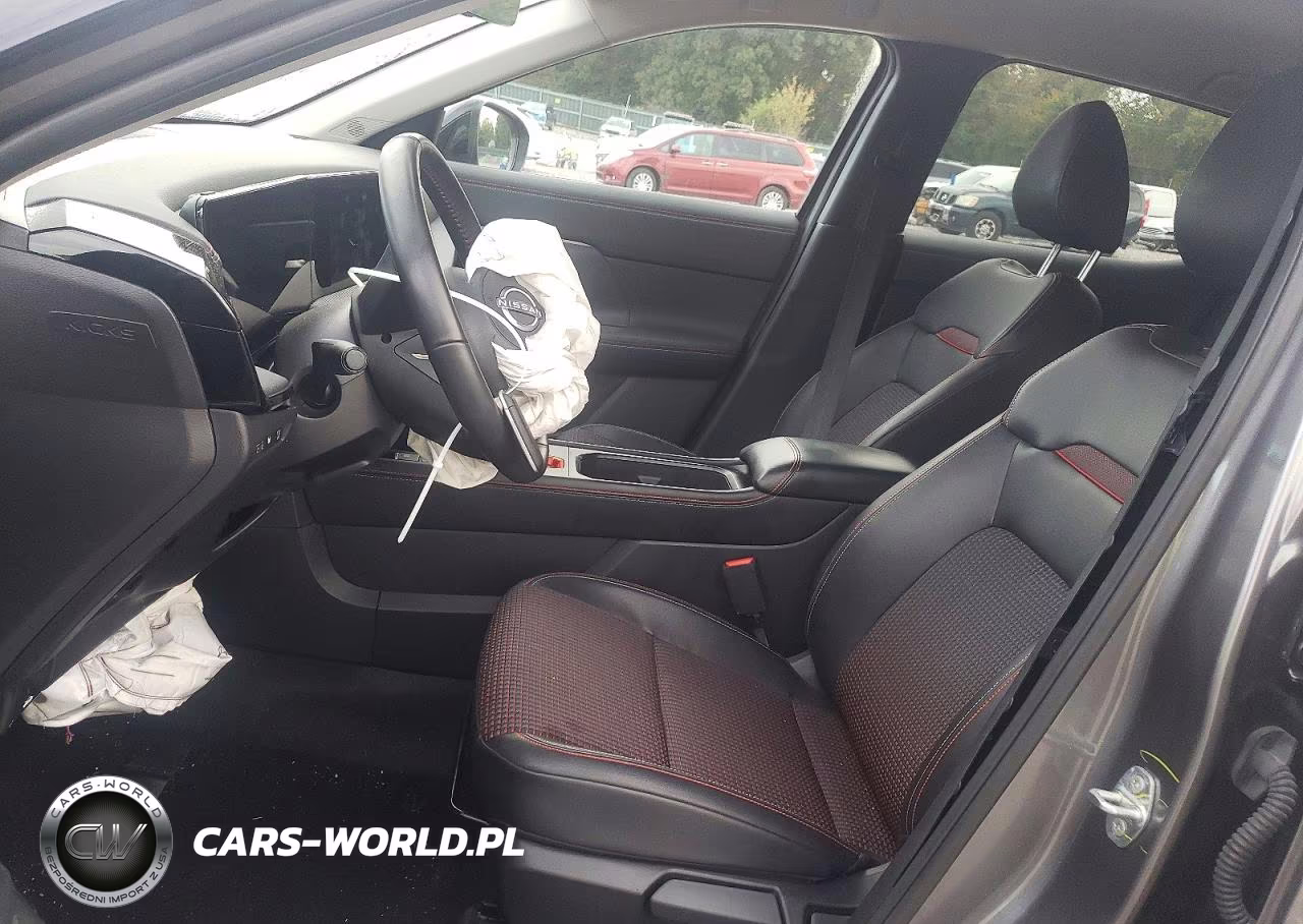 2025 Nissan Kicks Sr VIN:3N8AP6DA8SL332266 - 7