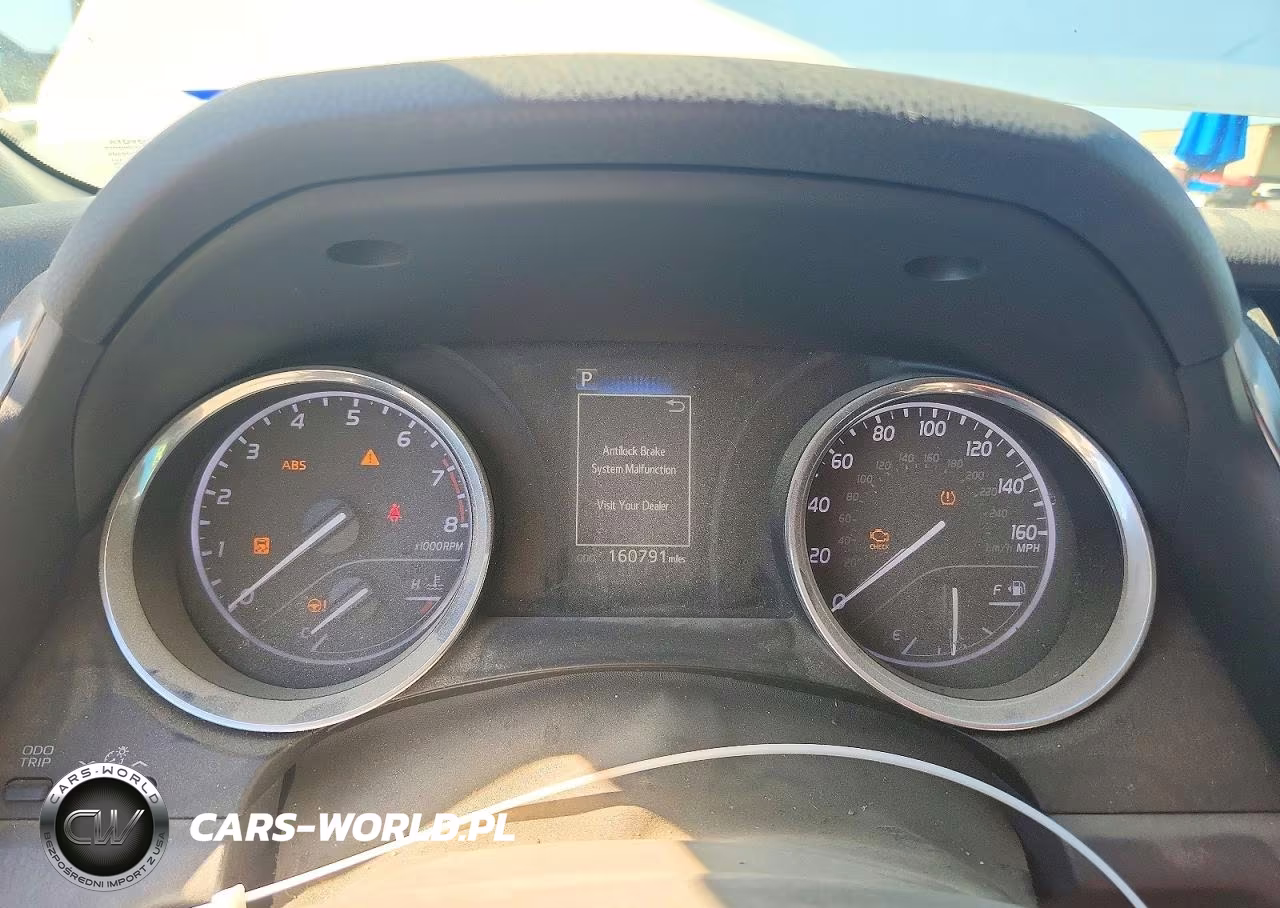 2019 Toyota Camry Le VIN:4T1B11HK5KU236068 - 9