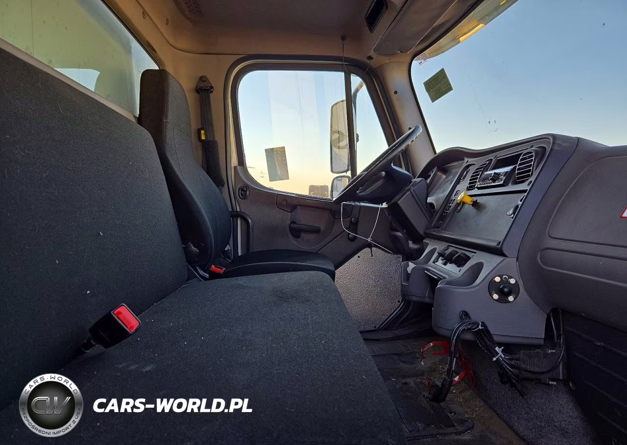 2019 Freightliner Business Class M2 Box Truck VIN:1FVACXD20KHKD7690 - 11