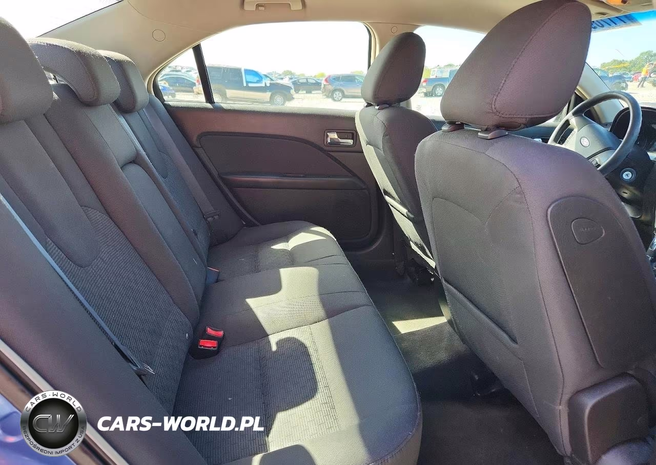 2010 Ford Fusion Se VIN:3FAHP0HA2AR312601 - 10