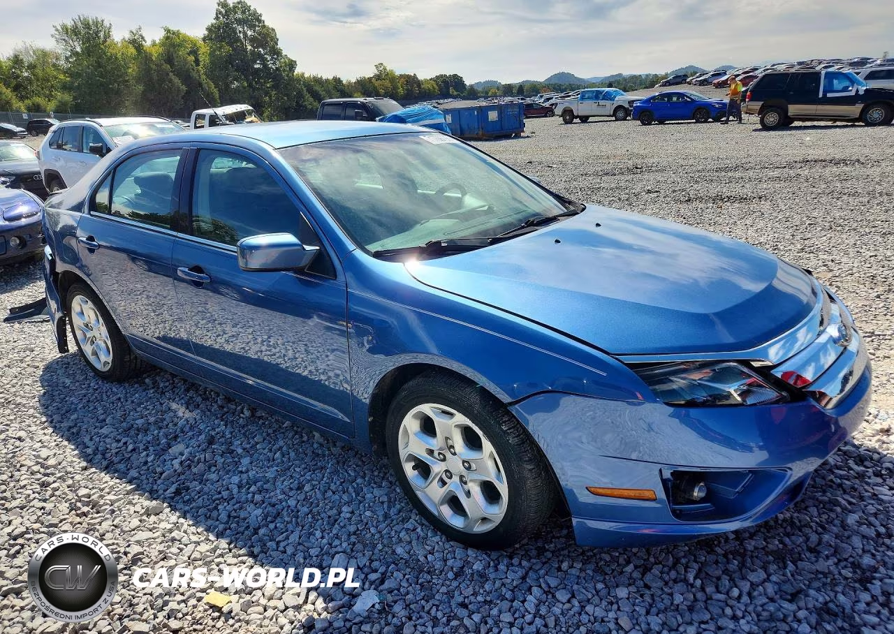 2010 Ford Fusion Se VIN:3FAHP0HA2AR312601 - 4