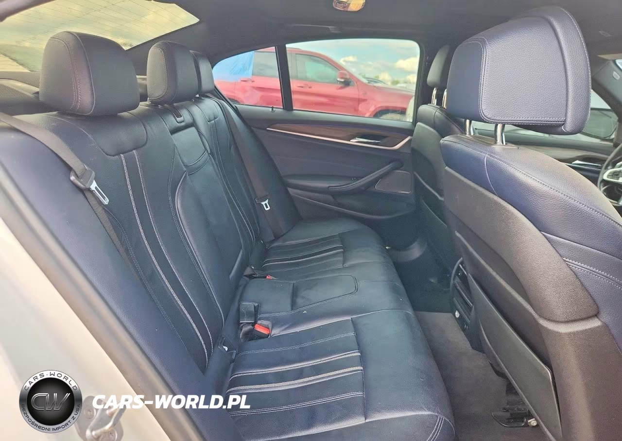 2018 BMW M550Xi VIN:WBAJB9C52JB036320 - 10