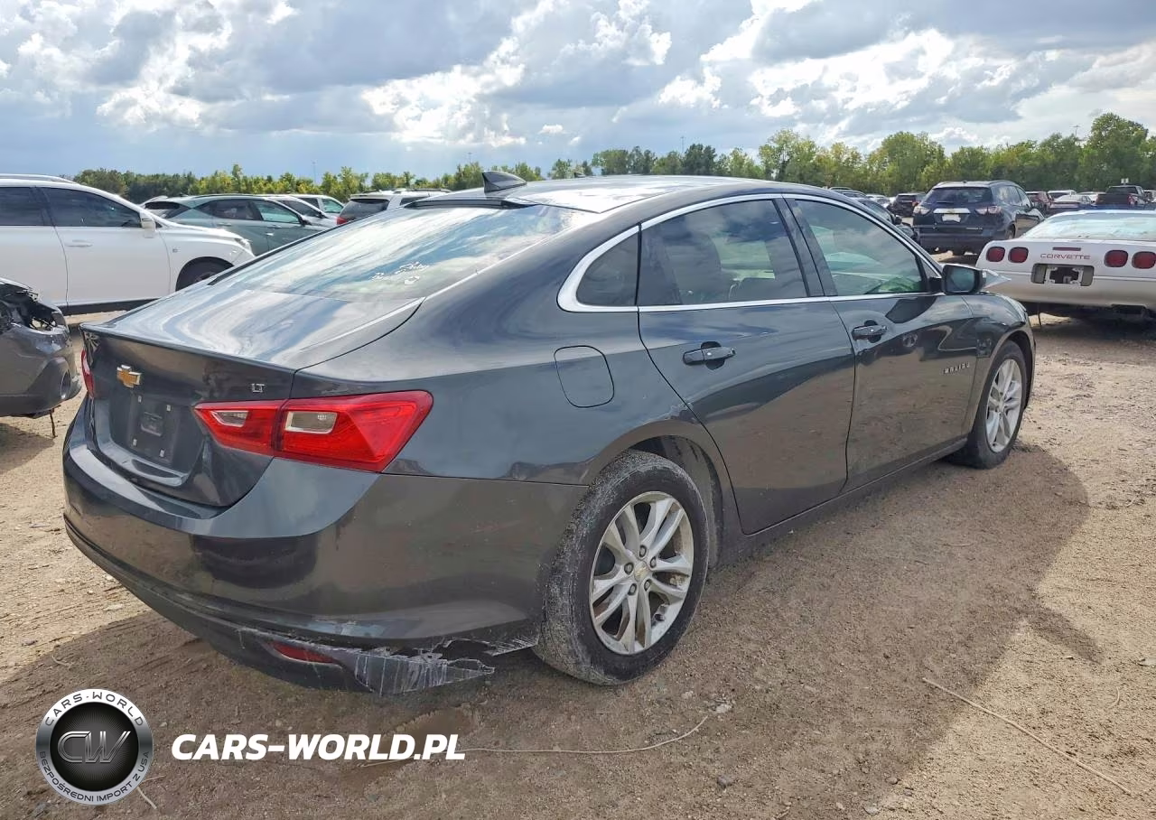 2018 Chevrolet Malibu Lt VIN:1G1ZD5ST7JF255056 - 3