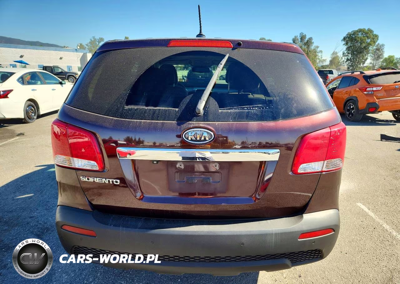 2013 Kia Sorento Lx VIN:5XYKT3A17DG402865 - 6